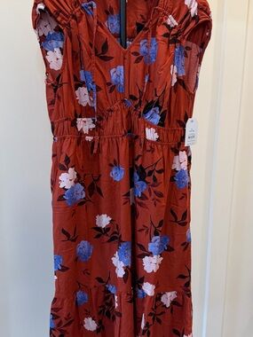 Time and Tru Rust Red Floral Midi Dress with Blue & White Blooms